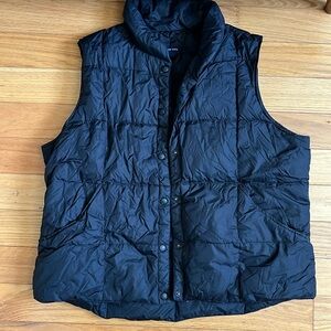 Women’s Lands End black goose down vest XL